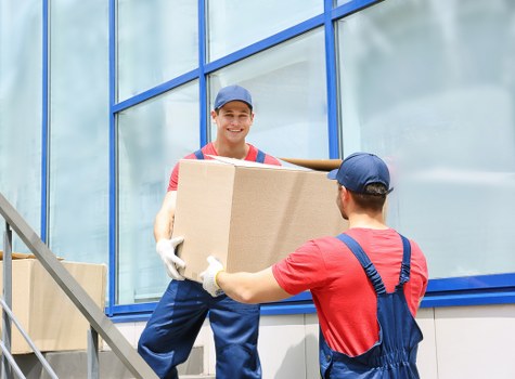 Legal governing law and contract terms for storage services